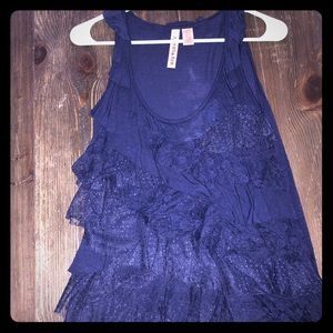 Eyeshadow blue lace ruffled tank top